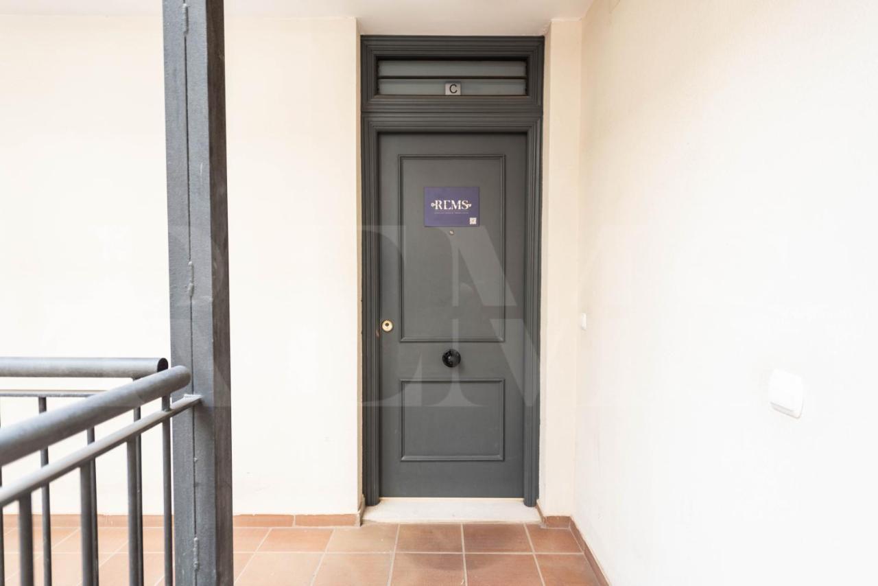 Inviting Apartment In The Heart Of Malaga By Rems Eksteriør billede