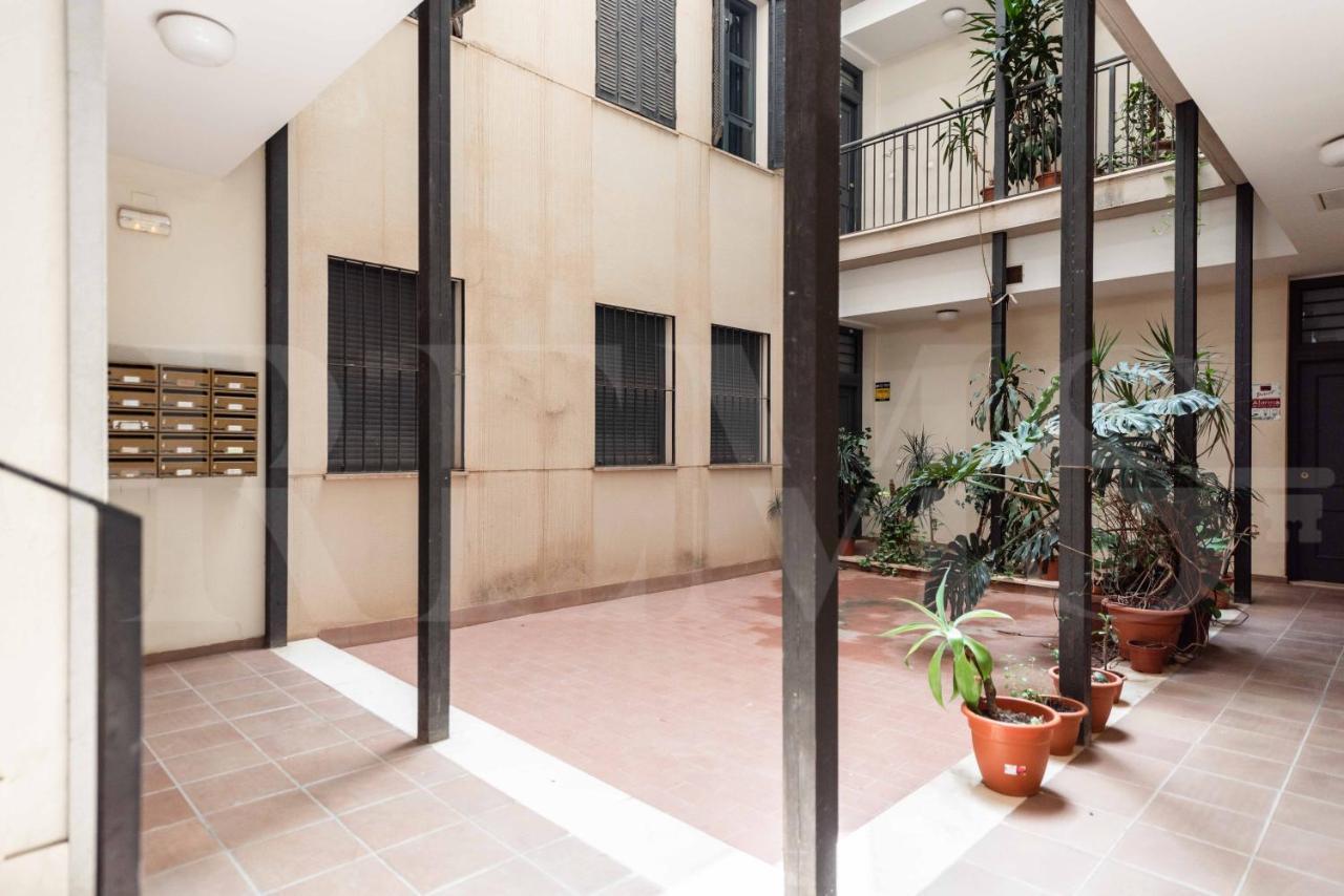 Inviting Apartment In The Heart Of Malaga By Rems Eksteriør billede