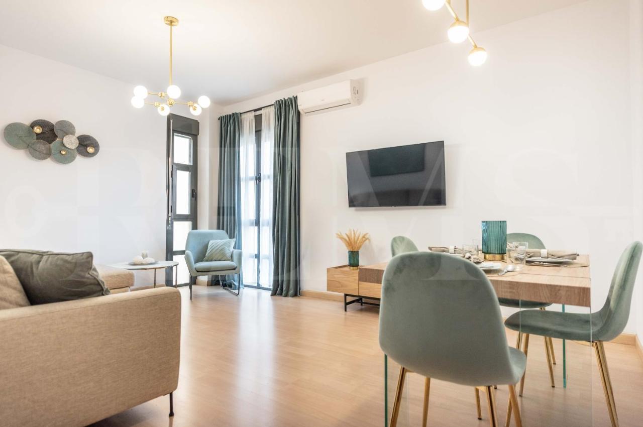 Inviting Apartment In The Heart Of Malaga By Rems Eksteriør billede